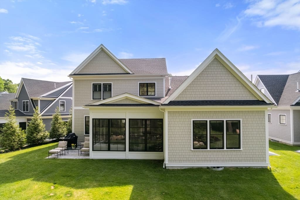 106 Horrigan Drive # 21, Dedham MA 02026 photo 3