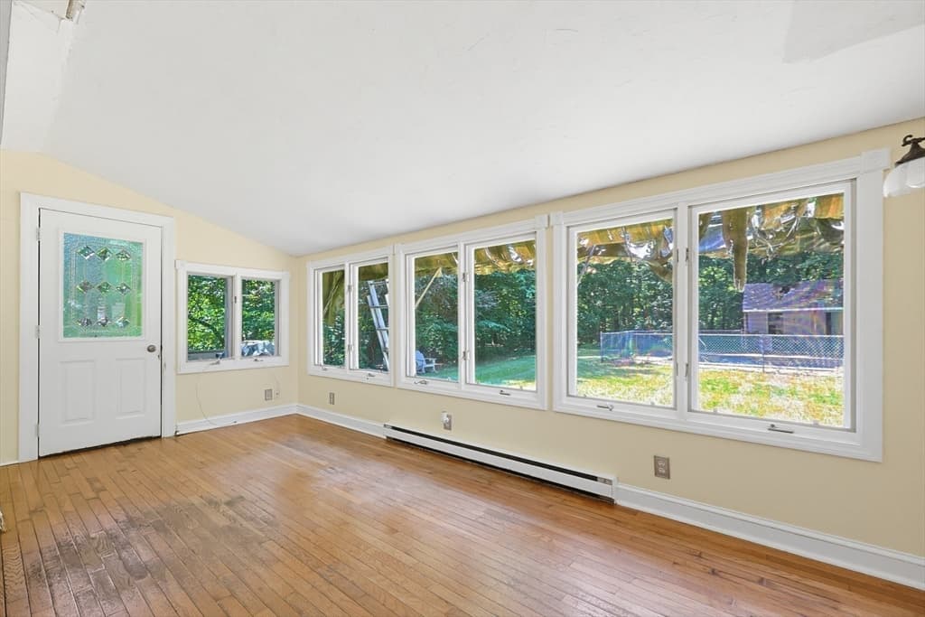 Single Family Residence at 47 Sleepy Hollow Ln, Wrentham MA 02093, Wrentham, photo 12 of 40