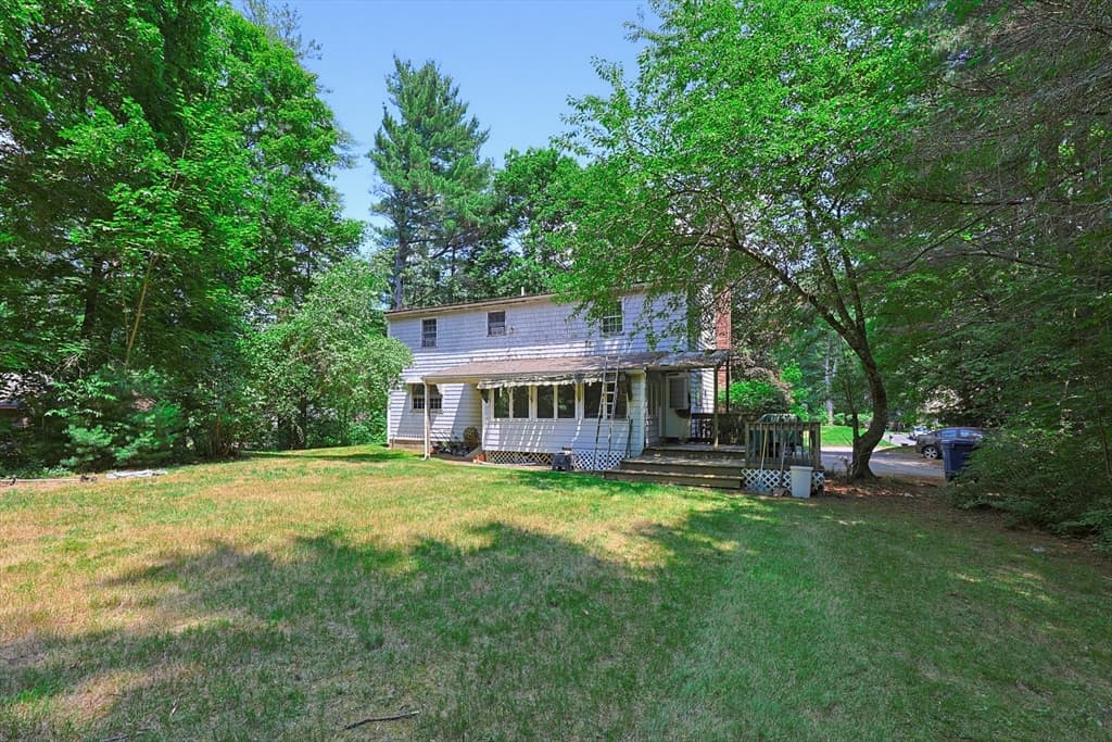 Single Family Residence at 47 Sleepy Hollow Ln, Wrentham MA 02093, Wrentham, photo 8 of 40
