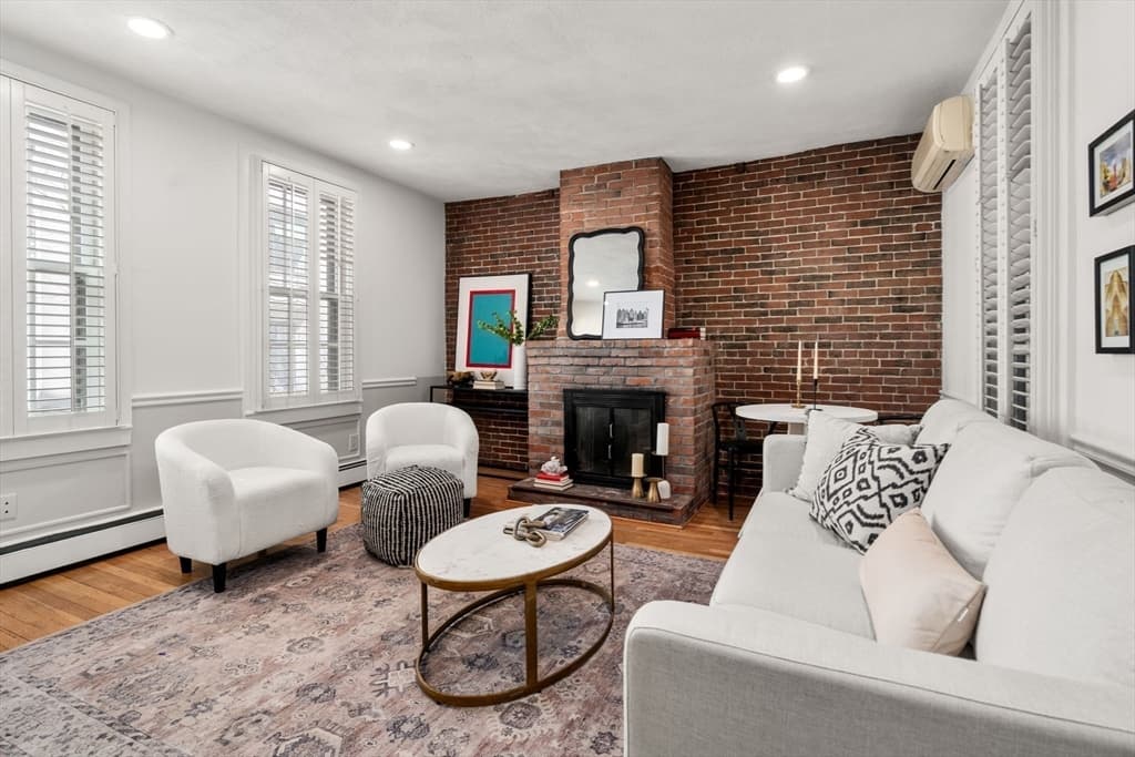 Condominium at 22 Shawmut St, Boston MA 02116, Boston, photo 4 of 19