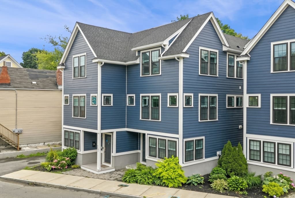 331 Bridge St # 2, Salem MA 01970 photo 2