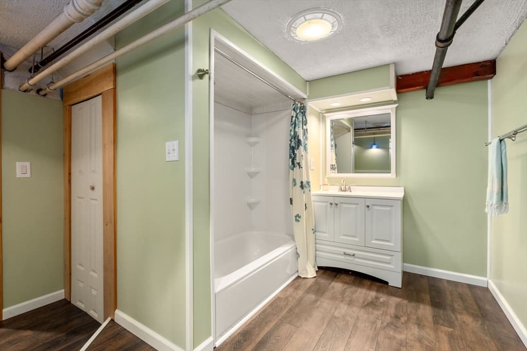 94 Grove Street, Medford MA 02155 photo 26