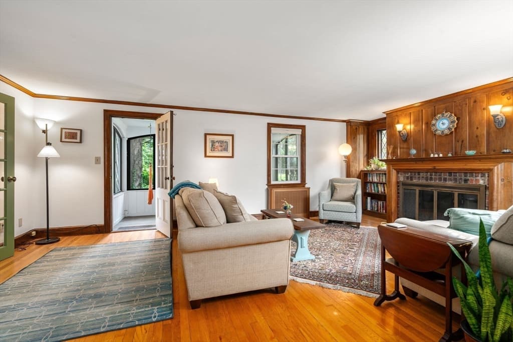 94 Grove Street, Medford MA 02155 photo 5