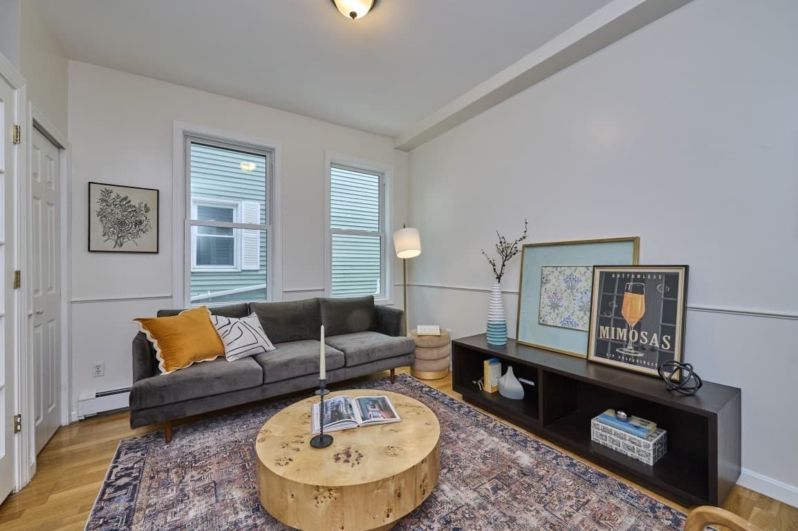 Condominium at 9 Mullins Ct. # D, Cambridge MA 02141, Cambridge, photo 2 of 12