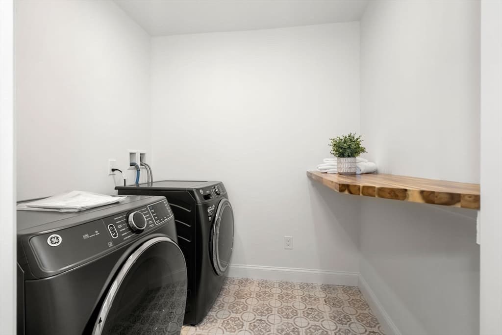 68 Barnard Avenue, Watertown MA 02472 photo 21