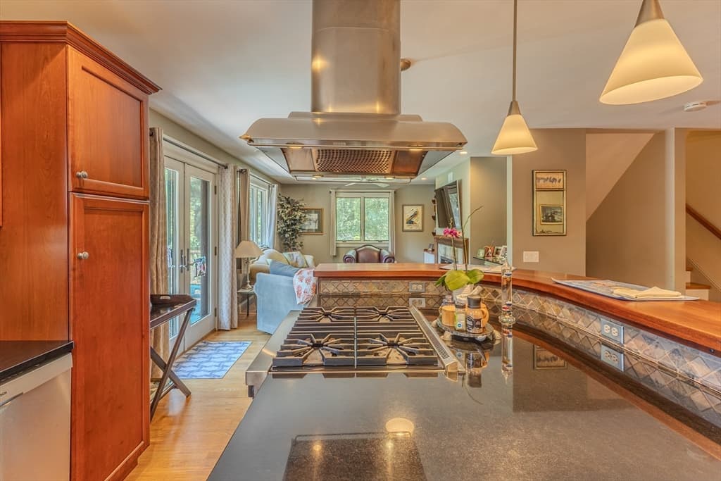 127 Preservation, Tiverton RI 02878 photo 8