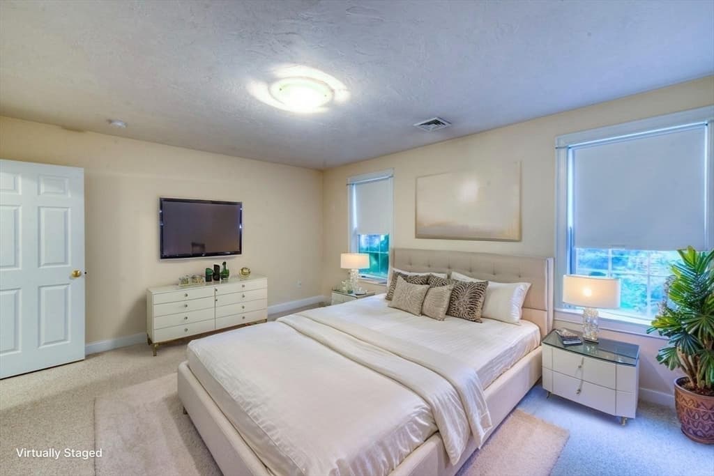 Condominium at 20 Northgate # 14, Grafton MA 01536, Grafton, photo 24 of 29