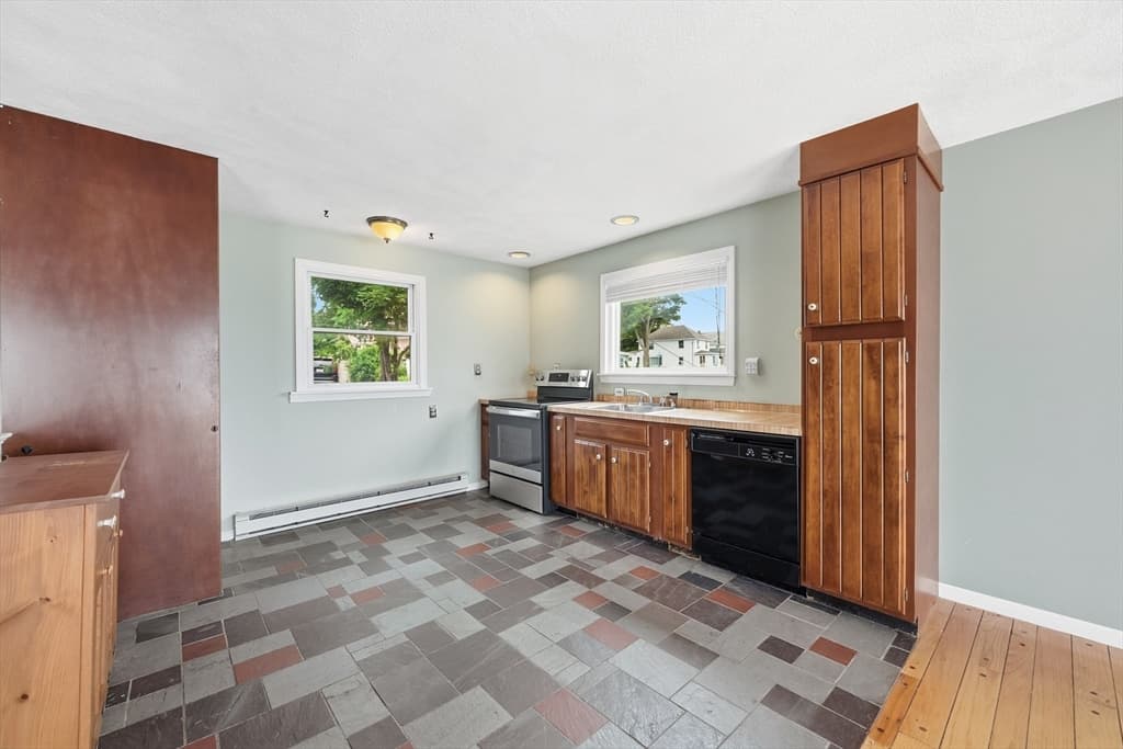 196 Manet Ave, Quincy MA 02196 photo 3