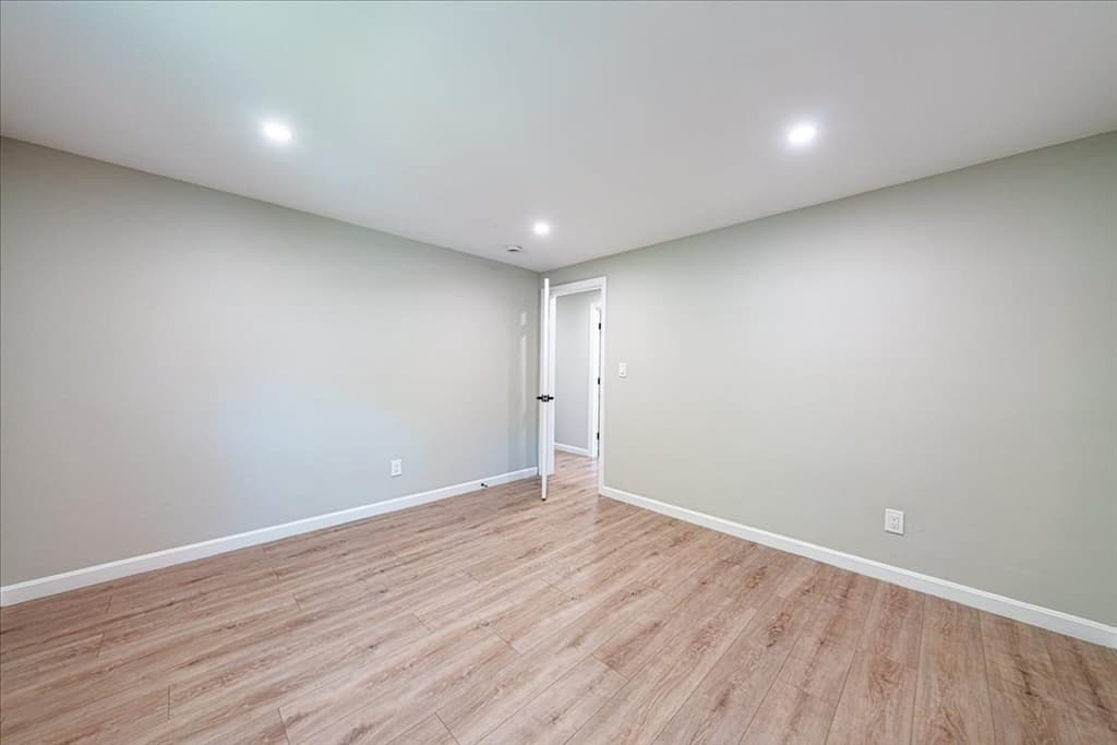 Single Family Residence at 23 Taunton St, Bellingham MA 02019, Bellingham, photo 12 of 23