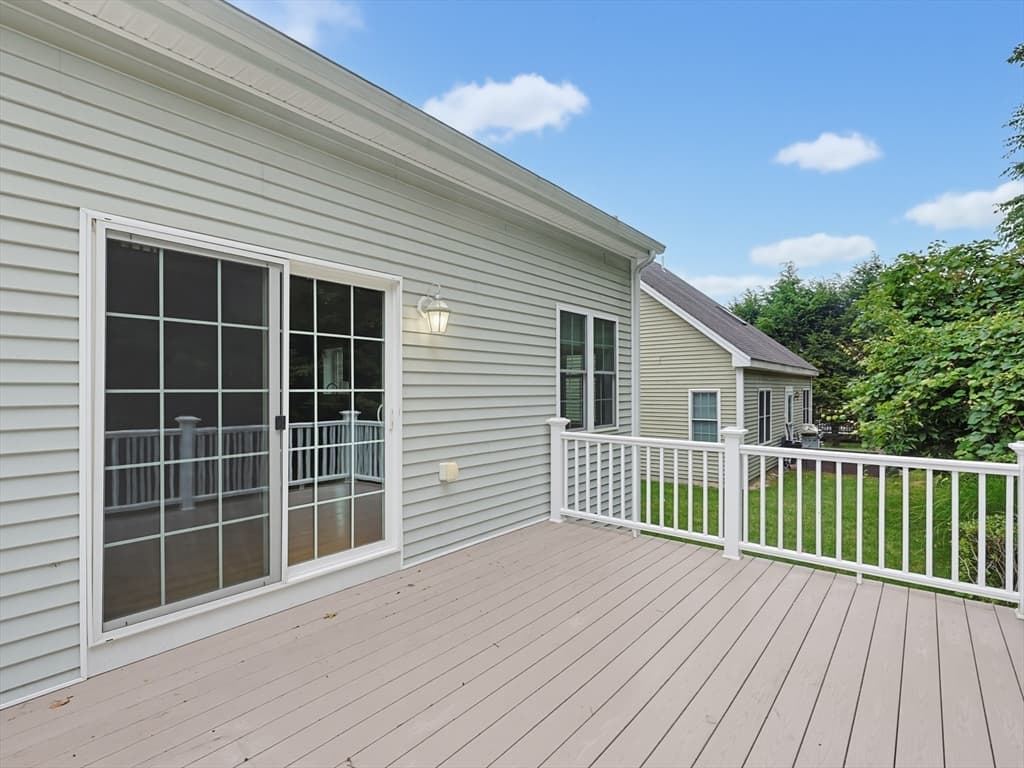 57 Zain Circle # 57, Milford MA 01757 photo 8