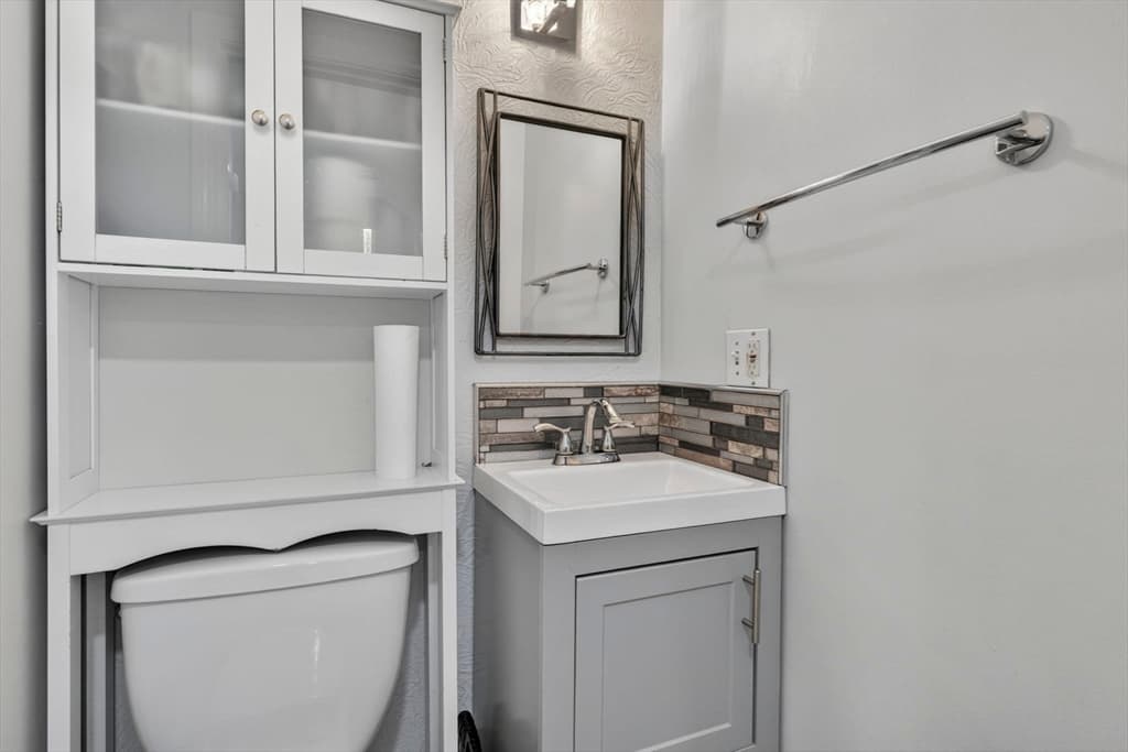 17 Estes Street, Everett MA 02149 photo 17