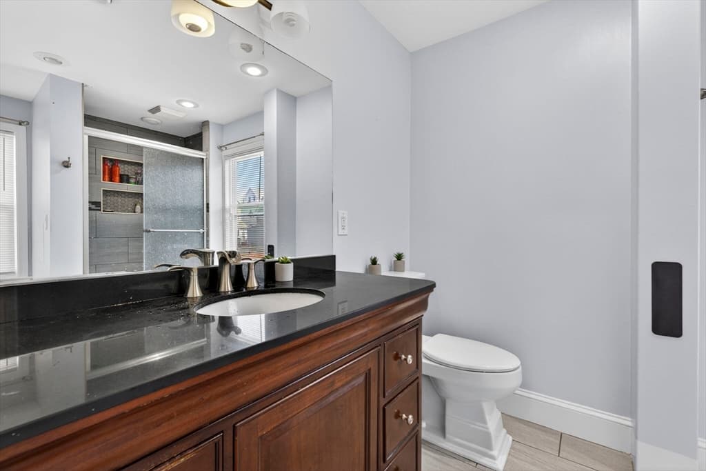 17 Estes Street, Everett MA 02149 photo 14