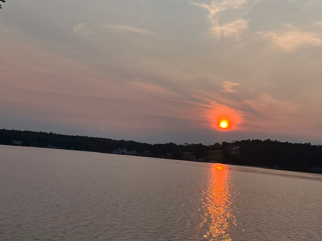 77 Chickering Rd, Spencer MA 01562