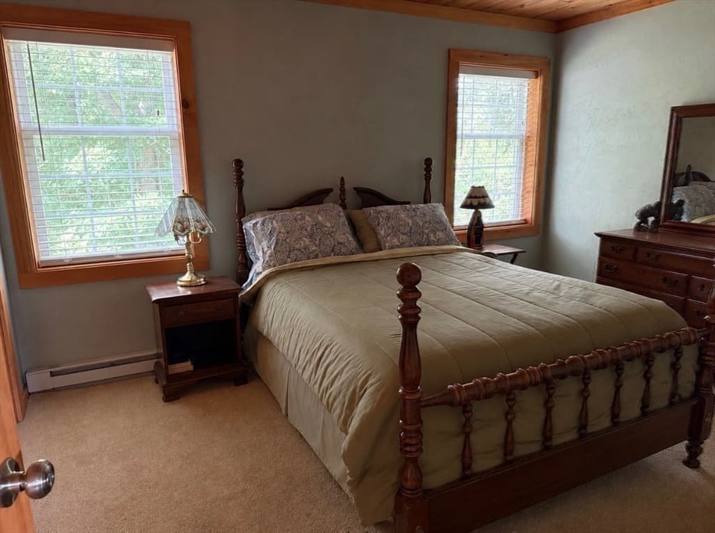 77 Chickering Rd, Spencer MA 01562 photo 33