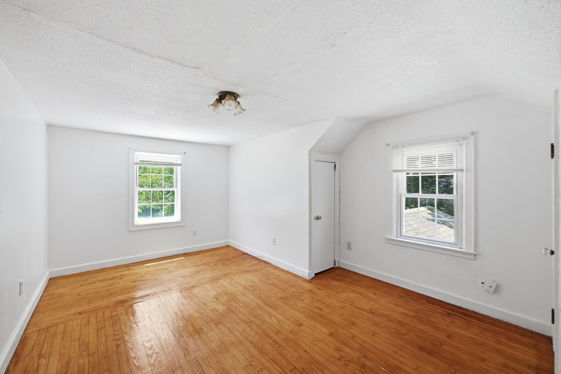 Single Family Residence at 56 Lincoln Ave, South Hadley MA 01075, photo 26 of 40