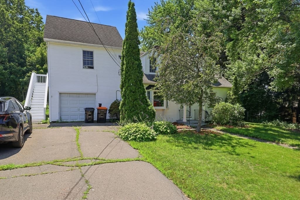 56 Lincoln Ave, South Hadley MA 01075 photo 38