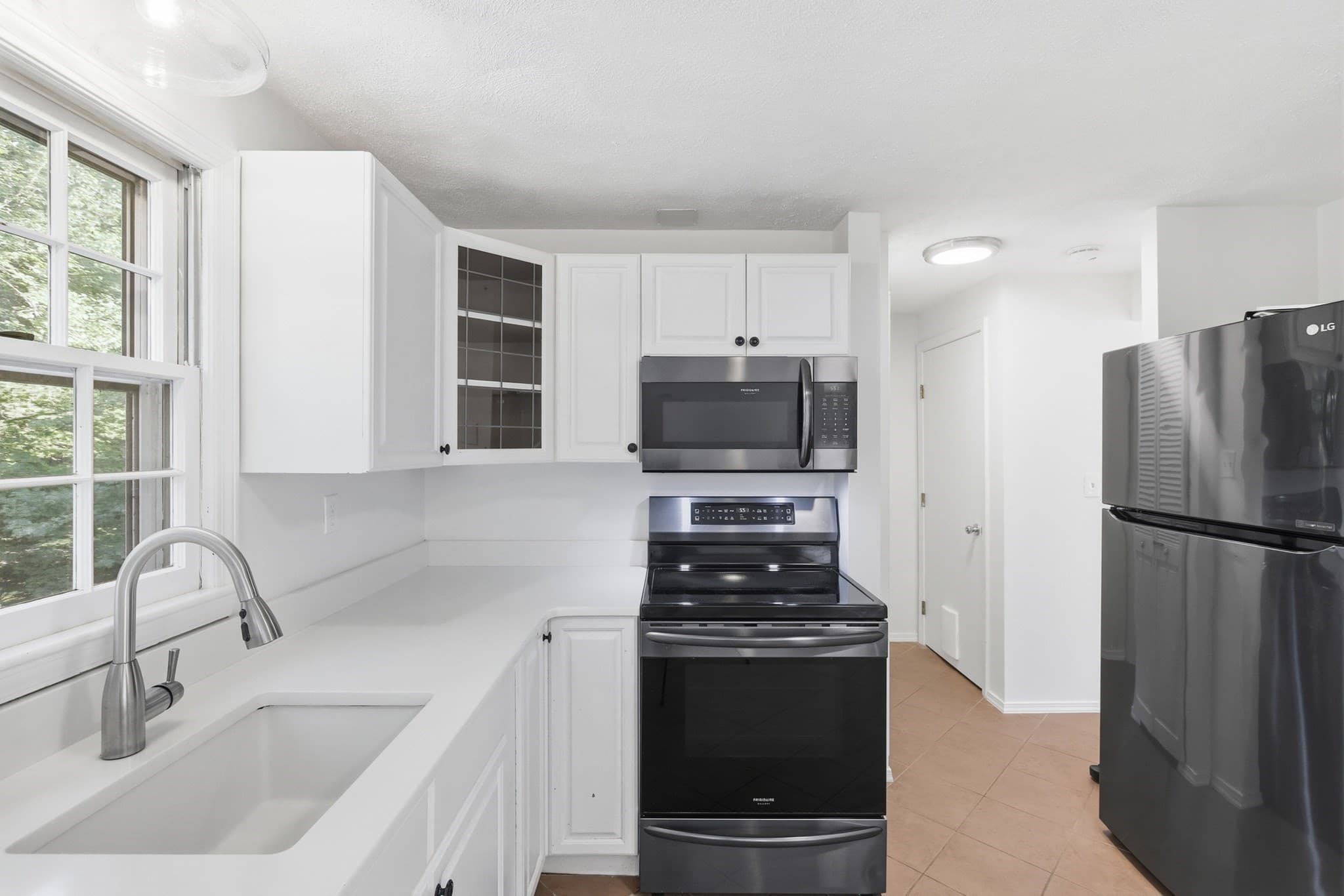 Condominium at 146 Russet Lane # 146, Boxborough MA 01719, Boxborough, photo 12 of 37