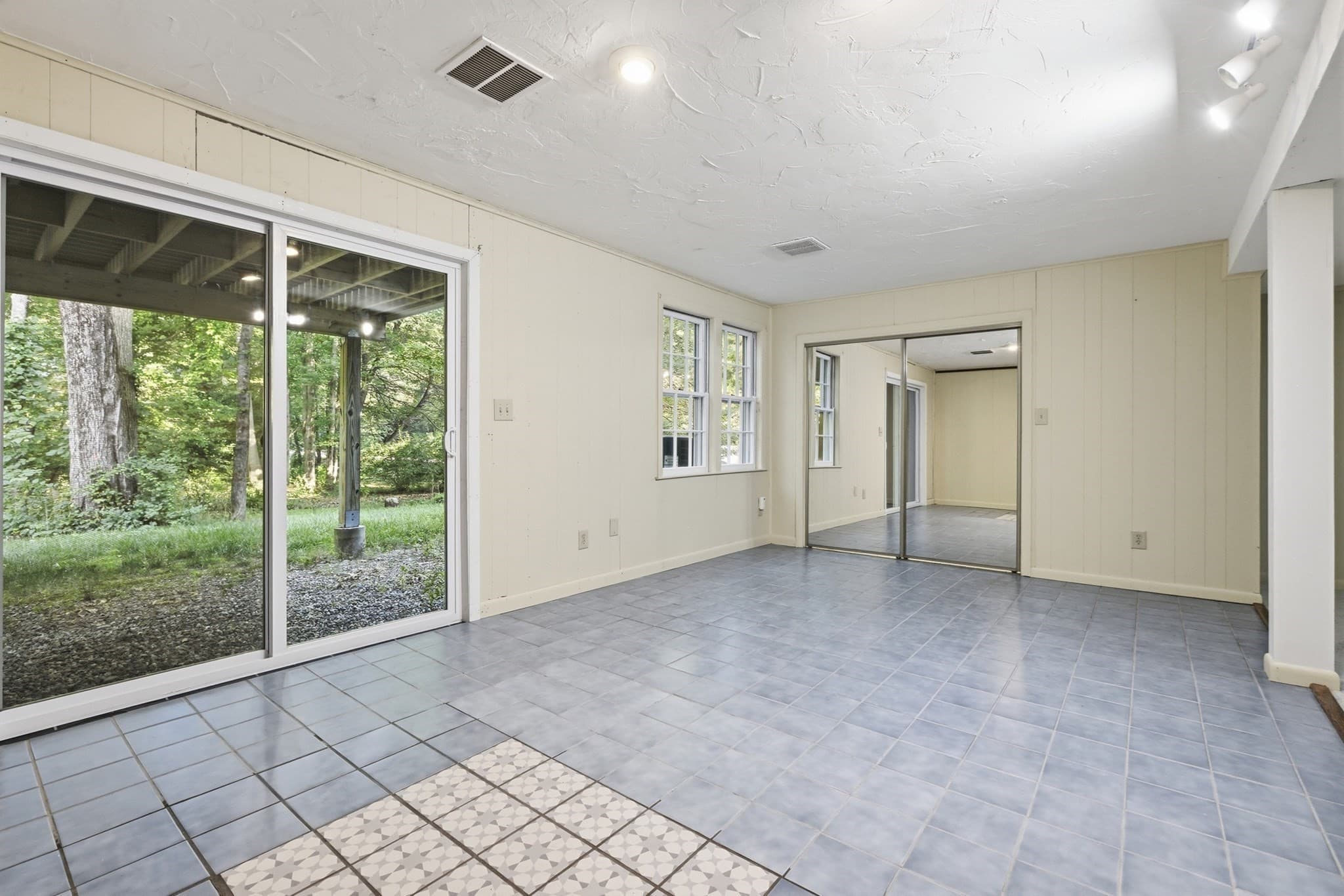 Condominium at 146 Russet Lane # 146, Boxborough MA 01719, Boxborough, photo 33 of 37