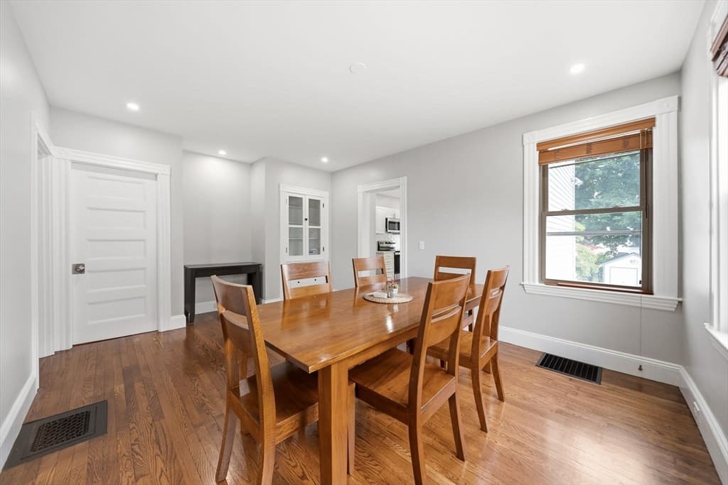 309 Hillside Avenue, Needham MA 02494 photo 10