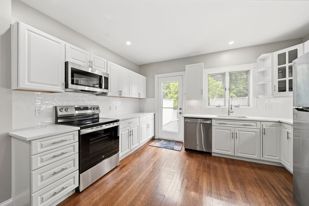 309 Hillside Avenue, Needham MA 02494 photo 14