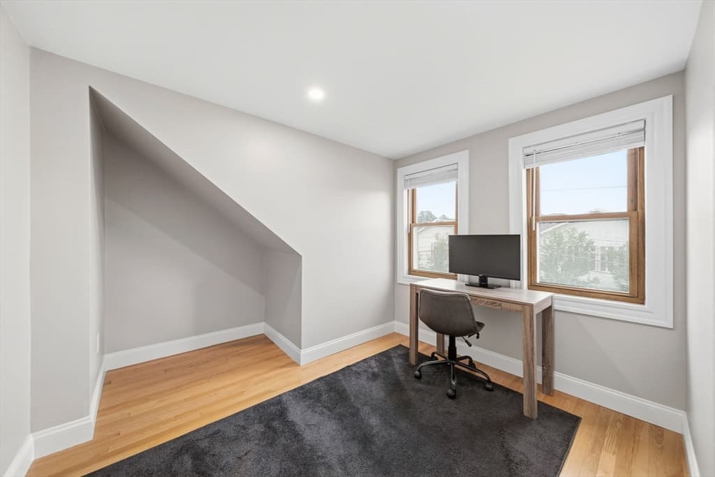309 Hillside Avenue, Needham MA 02494 photo 29