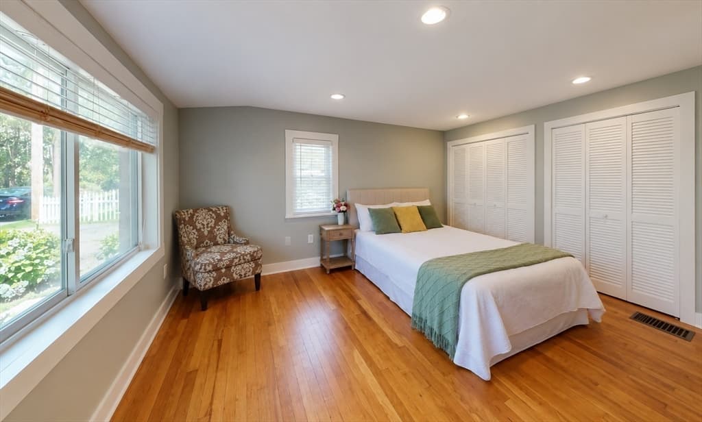 33 Volusia Rd, Hingham MA 02043 photo 12