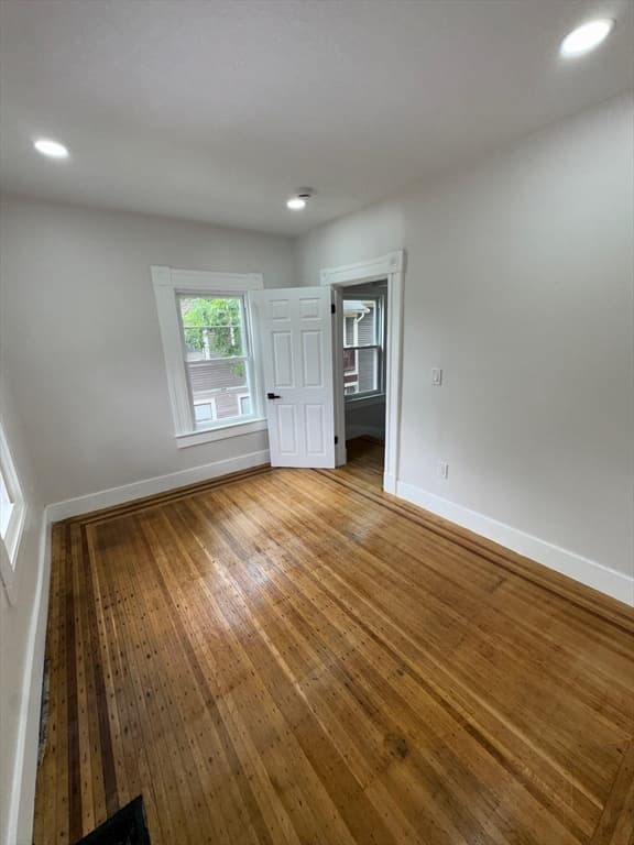 86 Amherst St, Springfield MA 01109 photo 23