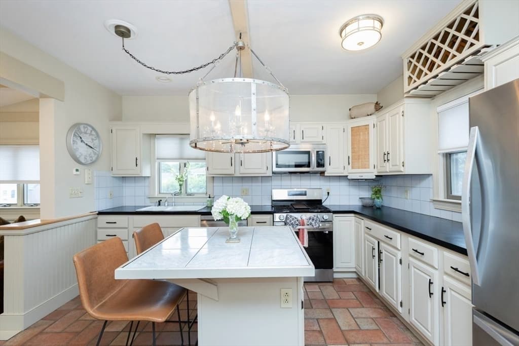 24 Pond Street # 1, Marblehead MA 01945 photo 7