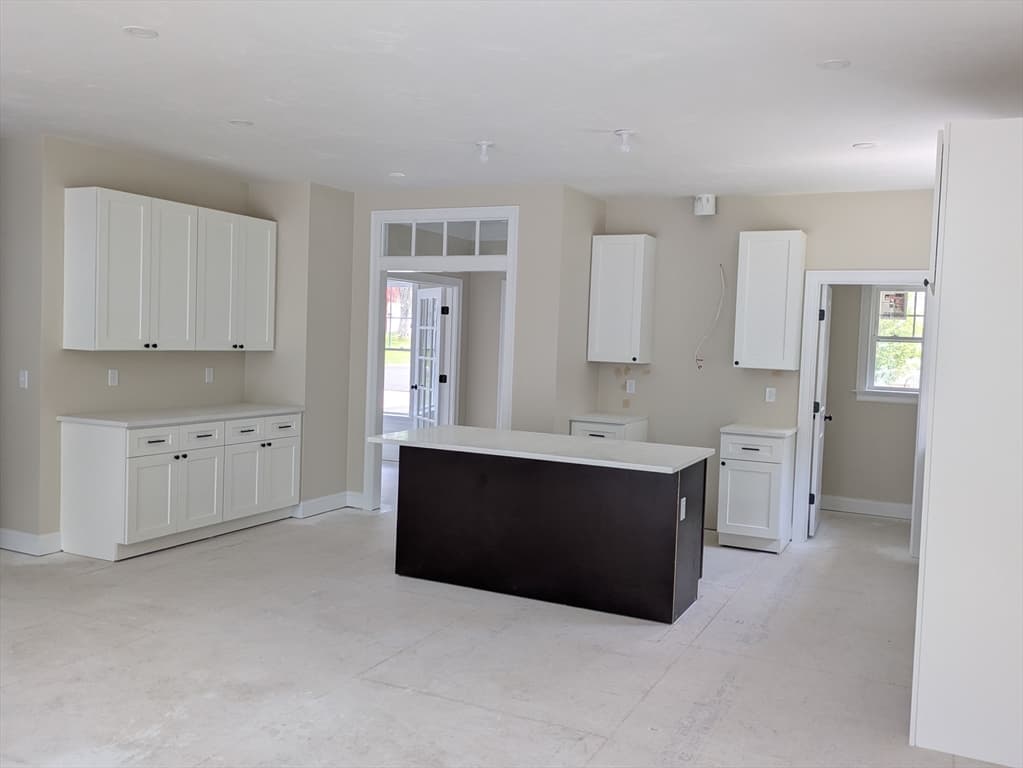 19 West Main Street, Upton MA 01568 photo 6