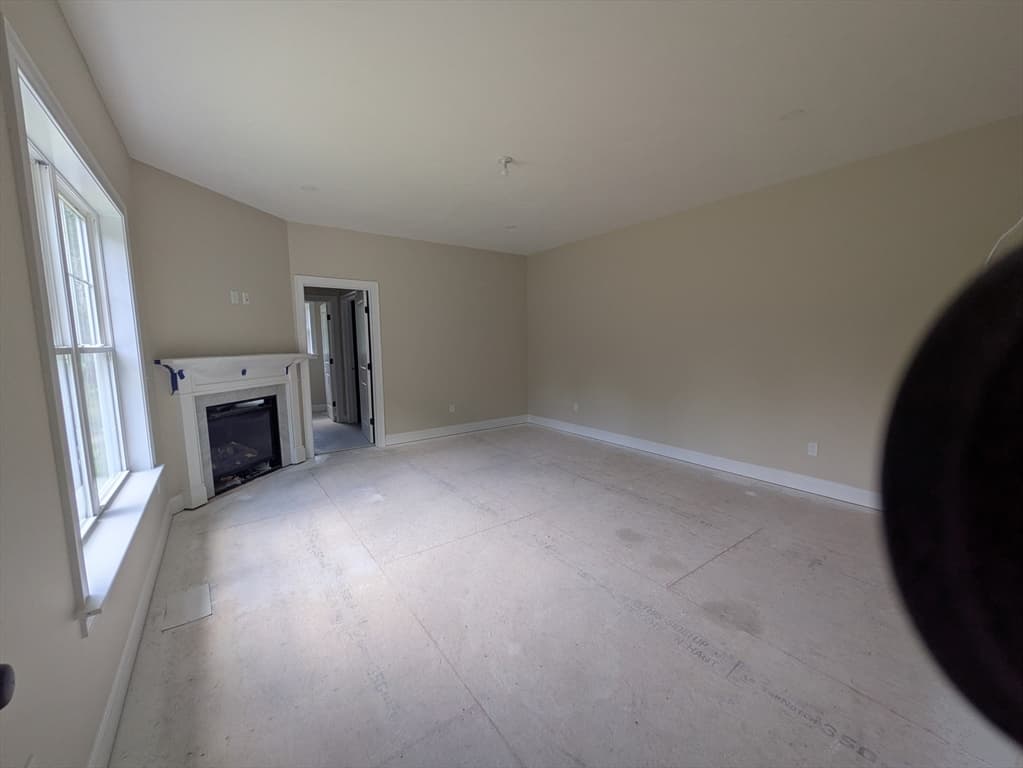 19 West Main Street, Upton MA 01568 photo 9