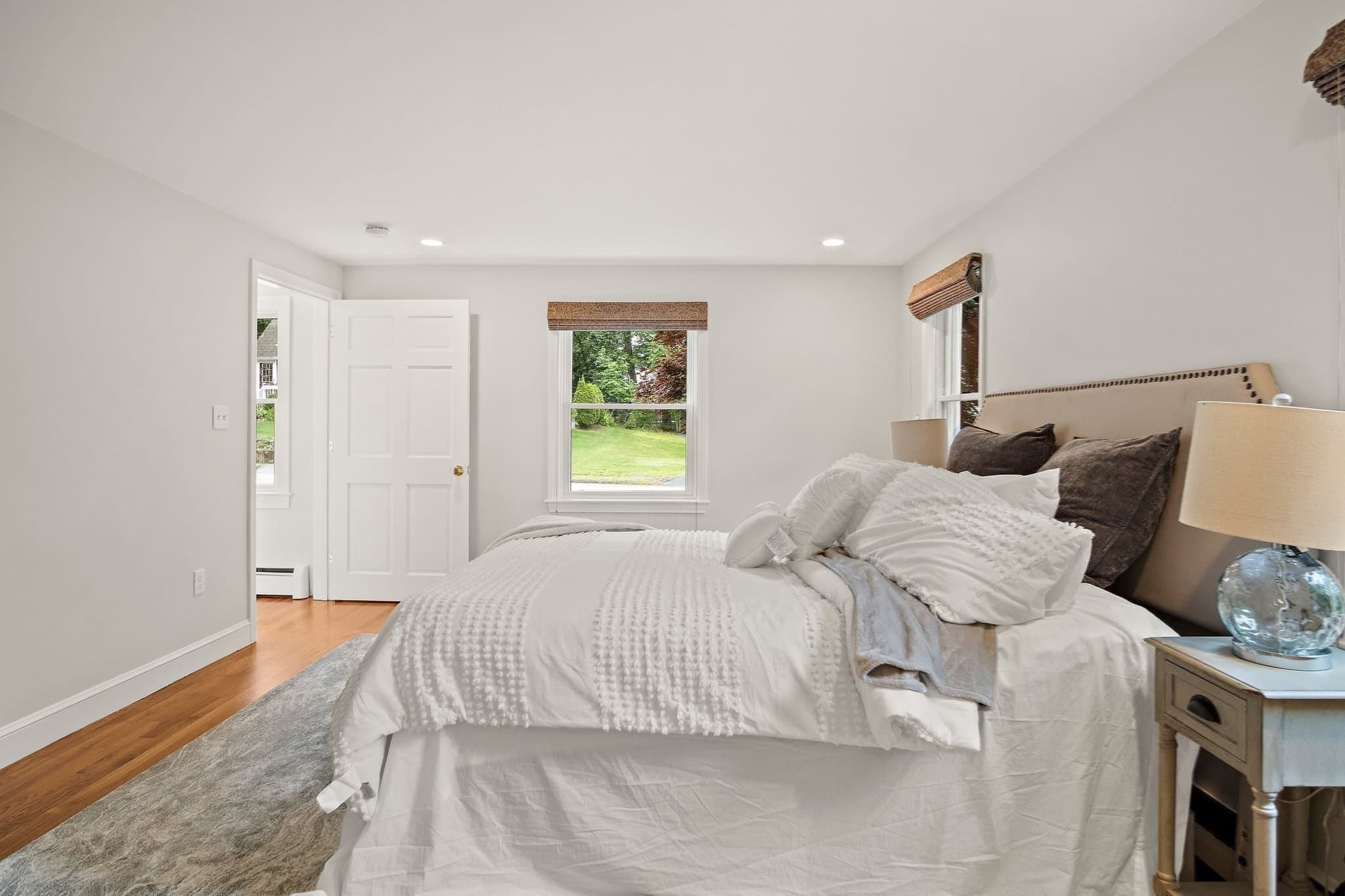 Single Family Residence at 25 Indian Hill Road, Woburn MA 01801, Woburn, photo 16 of 38