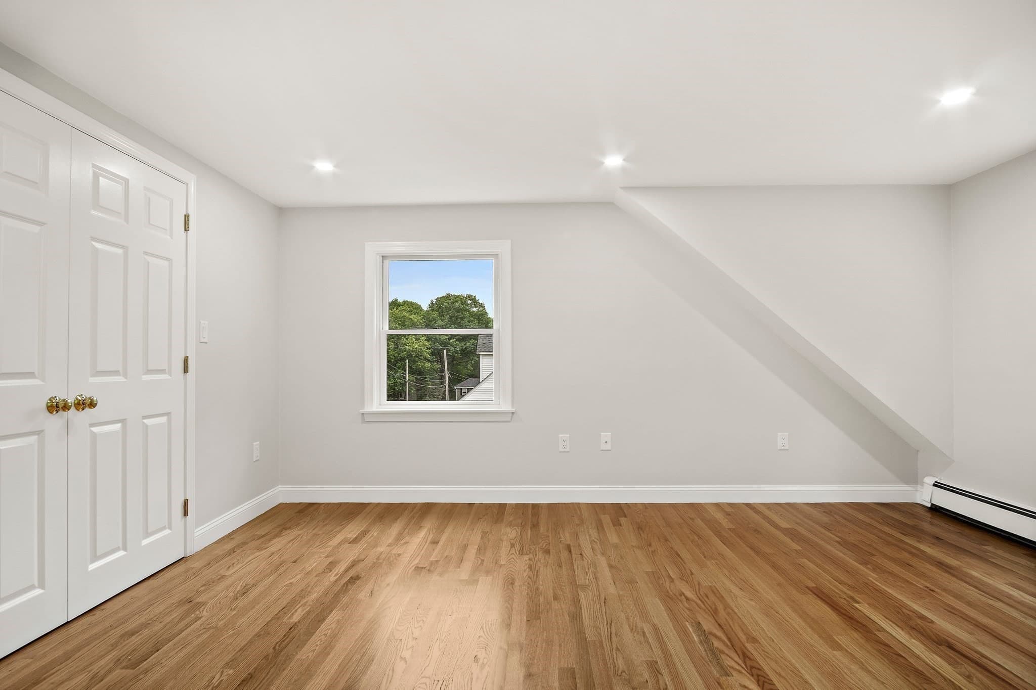 Single Family Residence at 25 Indian Hill Road, Woburn MA 01801, Woburn, photo 22 of 38