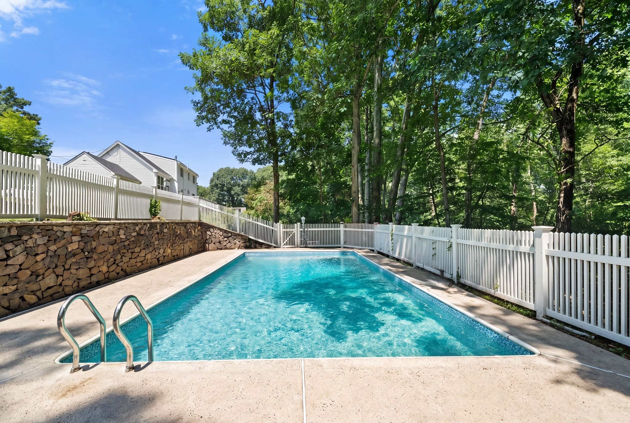 Single Family Residence at 25 Indian Hill Road, Woburn MA 01801, Woburn, photo 34 of 38