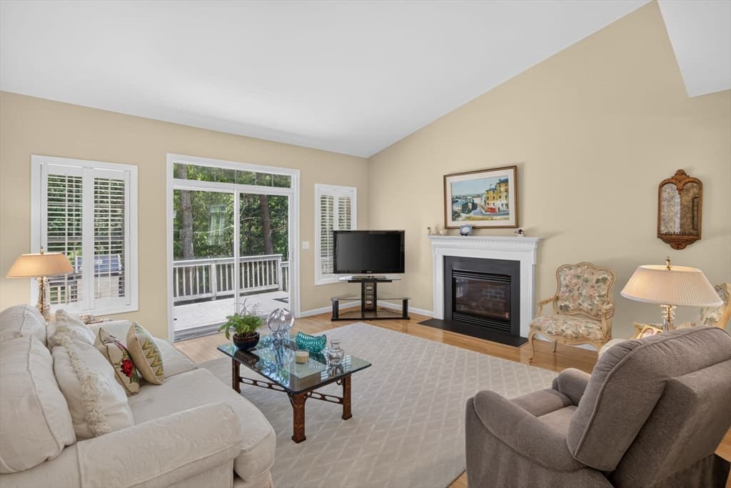 Single Family Residence at 28 Cross Wind, Plymouth MA 02360, Plymouth, photo 13 of 36