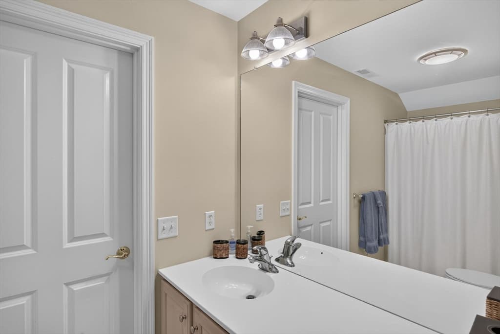 Single Family Residence at 28 Cross Wind, Plymouth MA 02360, Plymouth, photo 24 of 36