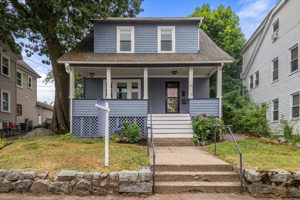 94 Town Hill St, Quincy MA 02169 photo 3