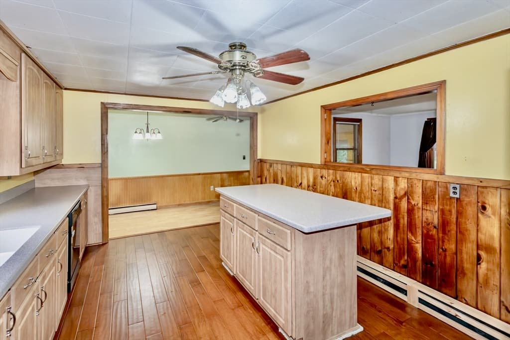 15 Kenwood Street, Westfield MA 01085 photo 5
