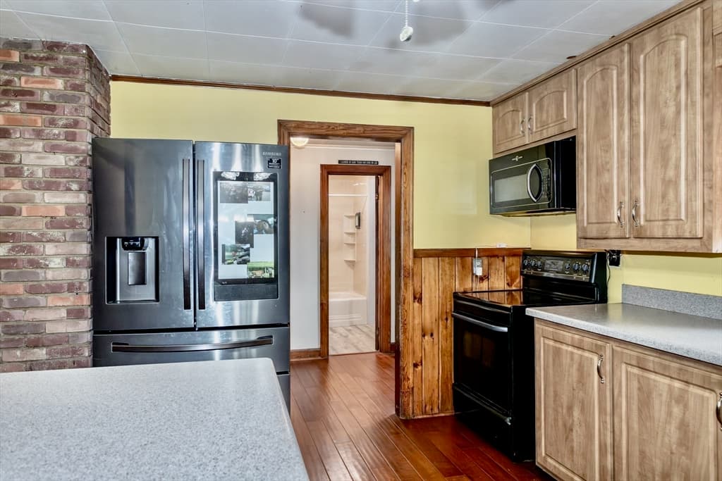 15 Kenwood Street, Westfield MA 01085 photo 8