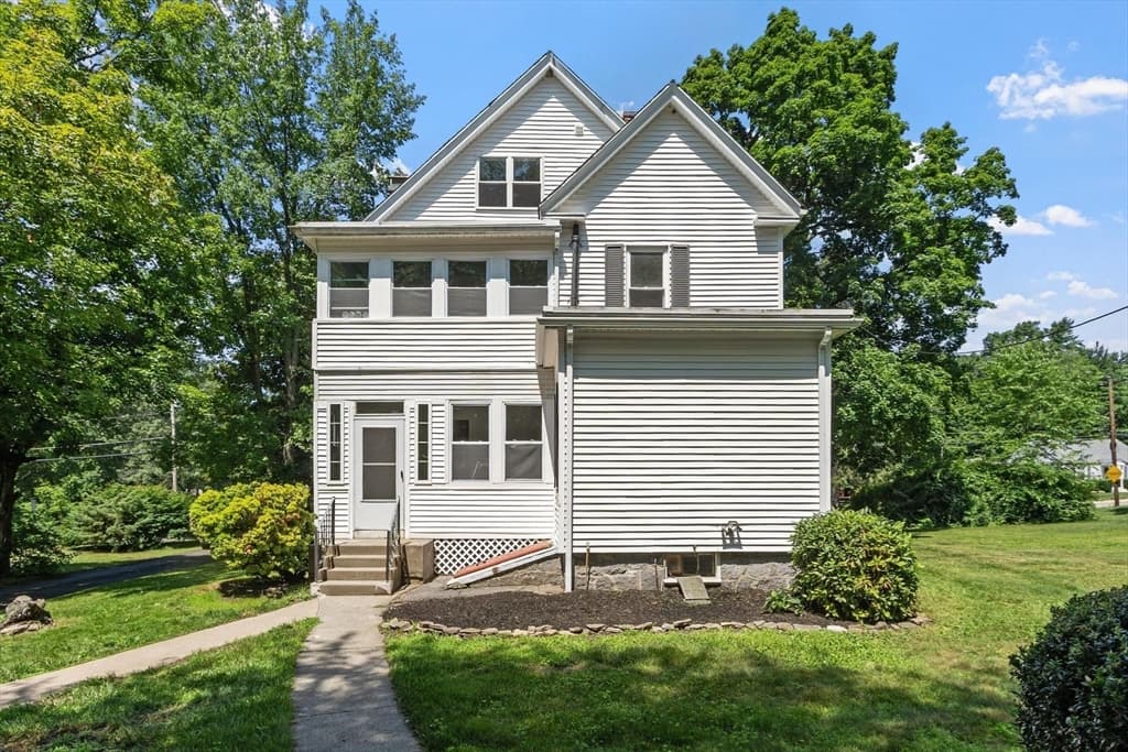1347 Main Street, Leominster MA 01453 photo 6