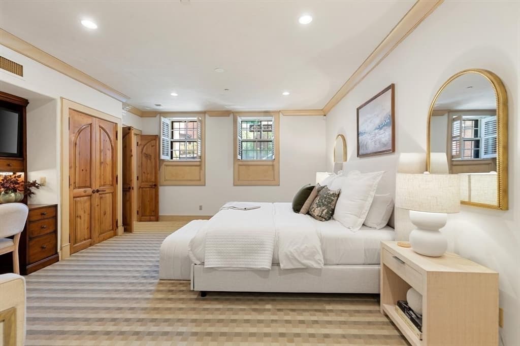 23-25 Beaver Place, Boston MA 02108 photo 31