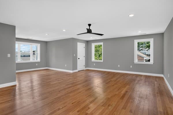 121 Lexington St, Burlington MA 01803 photo 20