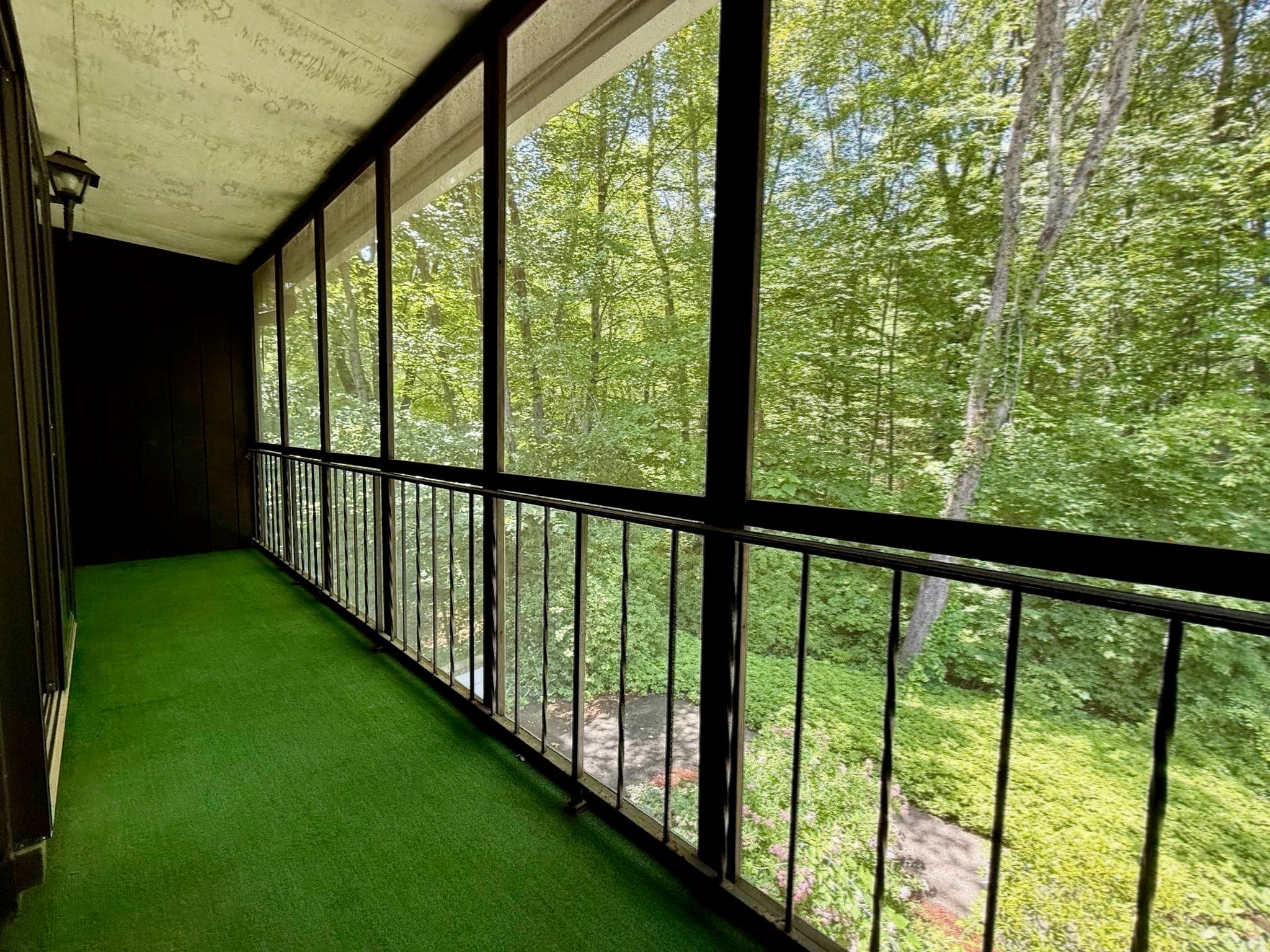 Condominium at 162 Prospect Ave # 7, Northampton MA 01060, Northampton, photo 16 of 22