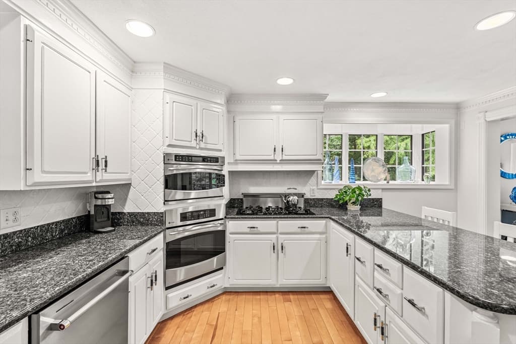 30 R Magnolia Ave, Gloucester MA 01930 photo 15