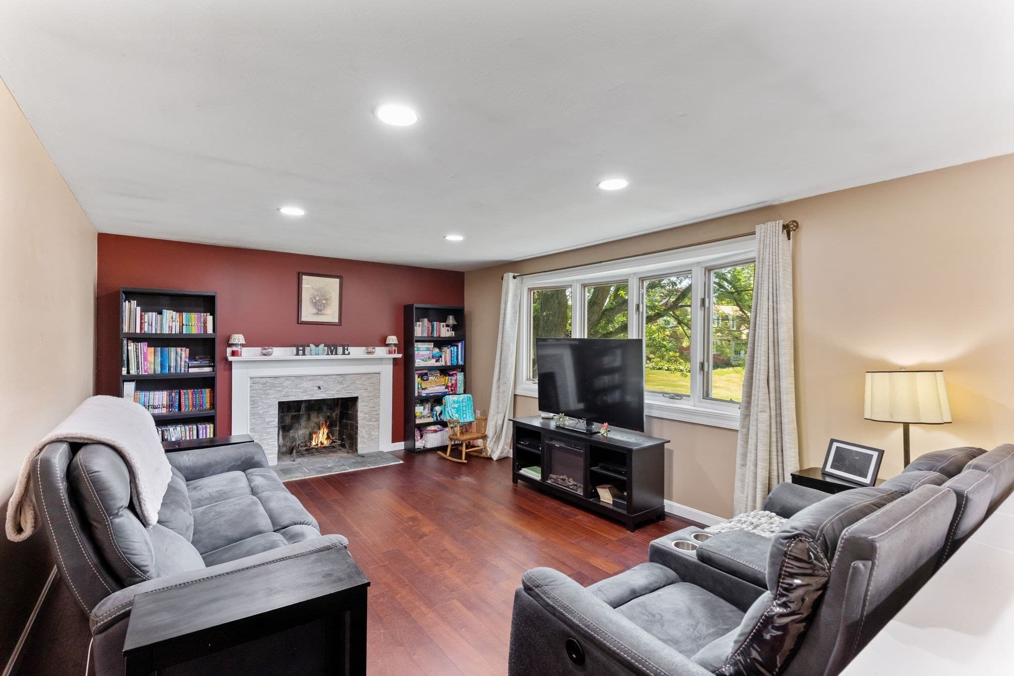 Single Family Residence at 24 Saddle Drive, Bridgewater MA 02324, photo 23 of 38
