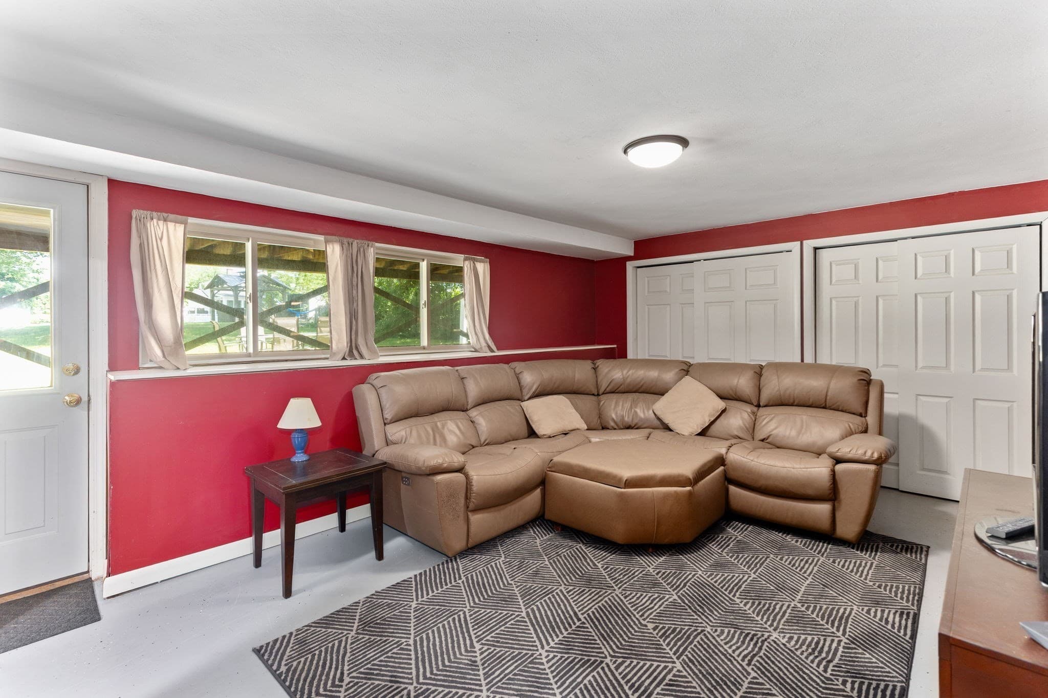 Single Family Residence at 24 Saddle Drive, Bridgewater MA 02324, photo 32 of 38