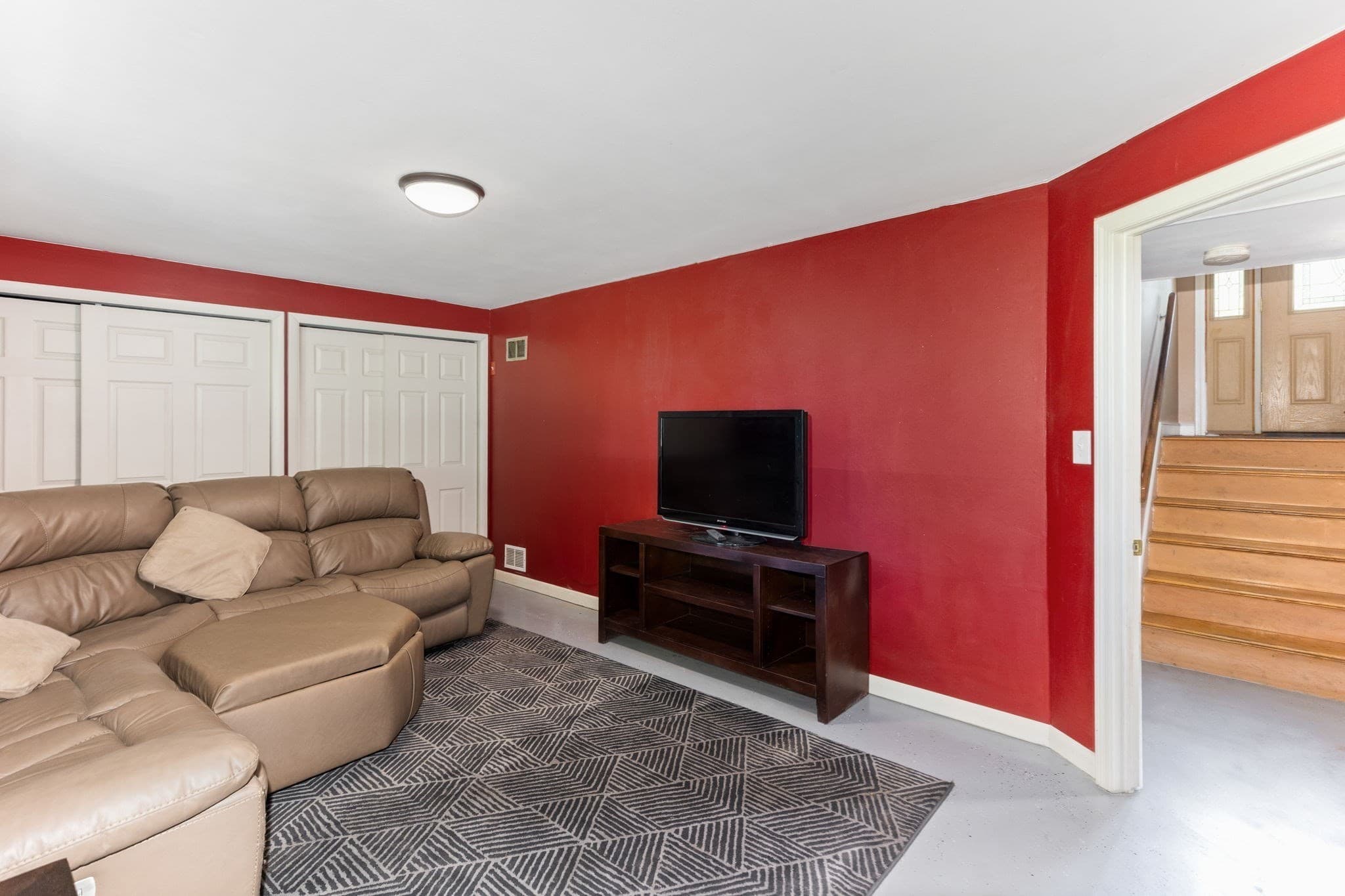 Single Family Residence at 24 Saddle Drive, Bridgewater MA 02324, photo 33 of 38