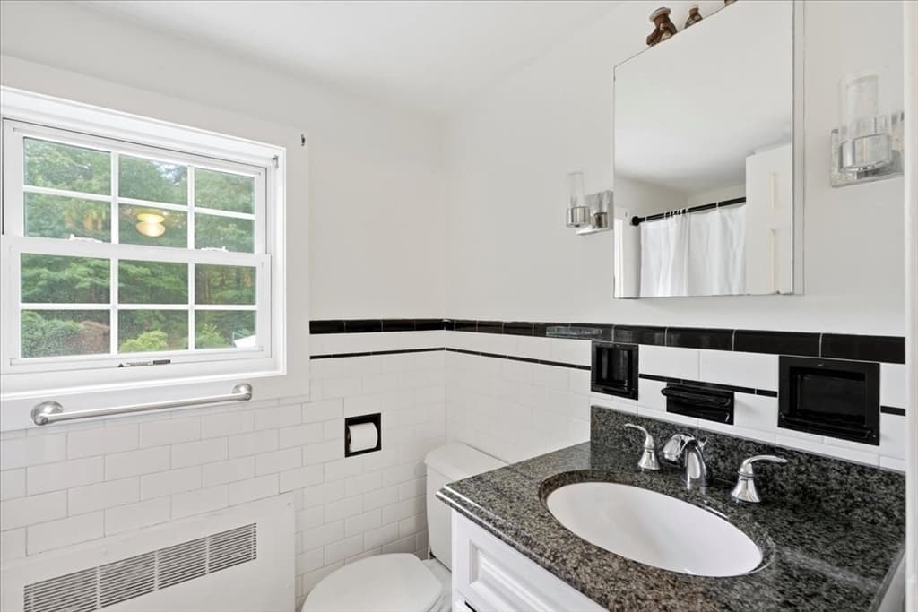 94 High St, Hingham MA 02043 photo 21