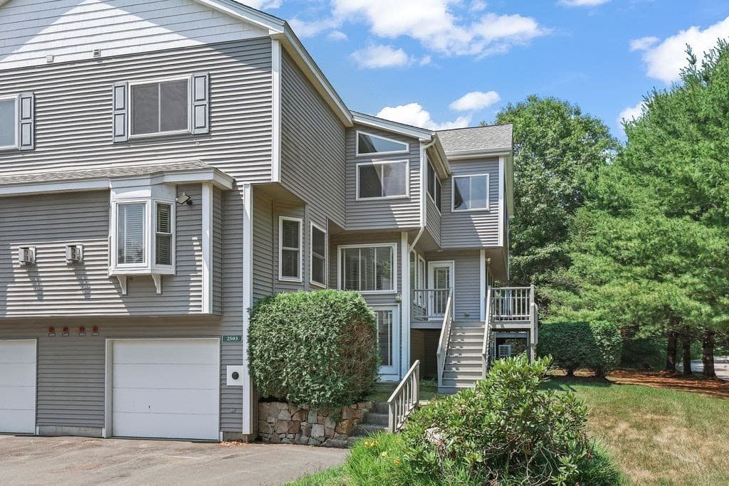 Condominium at 2503 Old Bridge Ln # 2503, Bellingham MA 02019, photo 2 of 41