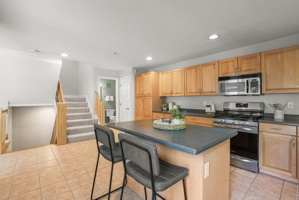 Condominium at 2503 Old Bridge Ln # 2503, Bellingham MA 02019, photo 17 of 41