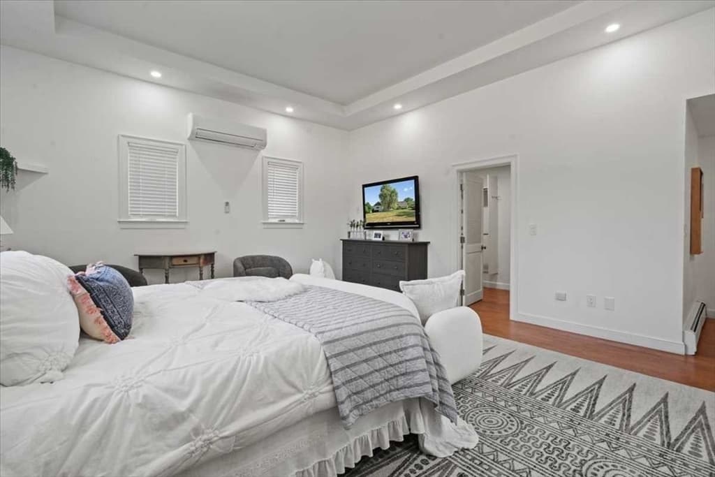 6 Lynbrook Road, Southborough MA 01772 photo 19